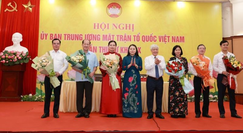 Hiệp thương cử 6 vị Ủy viên Đoàn Chủ tịch giữ chức Phó Chủ tịch Ủy ban Trung ương MTTQ Việt Nam khóa X